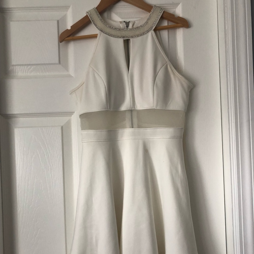 Beautiful😃🥰😍🥰😘 White Dress